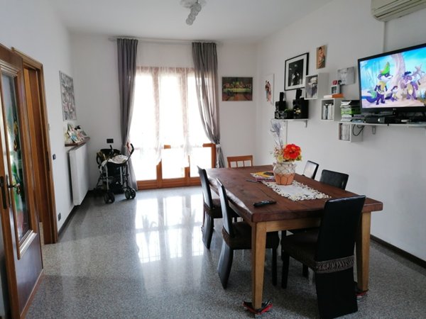 casa indipendente in vendita a Mirandola in zona Gavello
