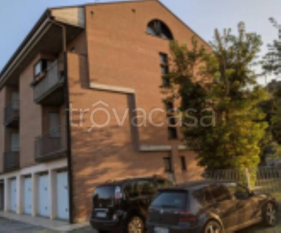 appartamento in vendita a Mirandola in zona San Giacomo Roncole