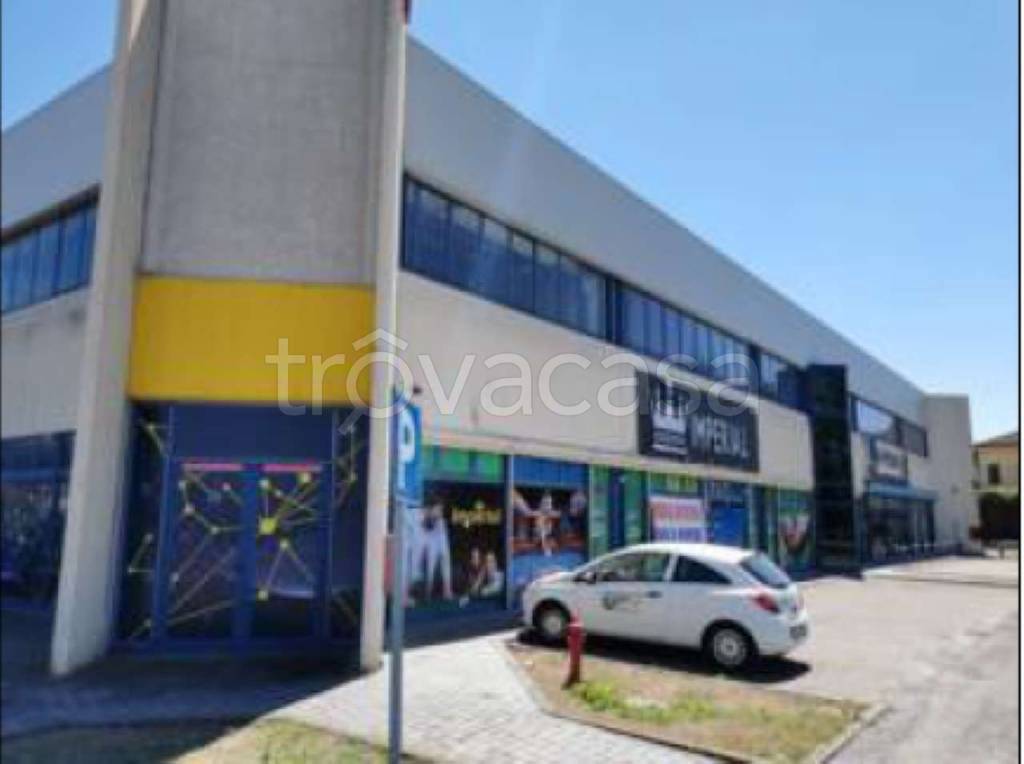 ufficio in vendita a Mirandola