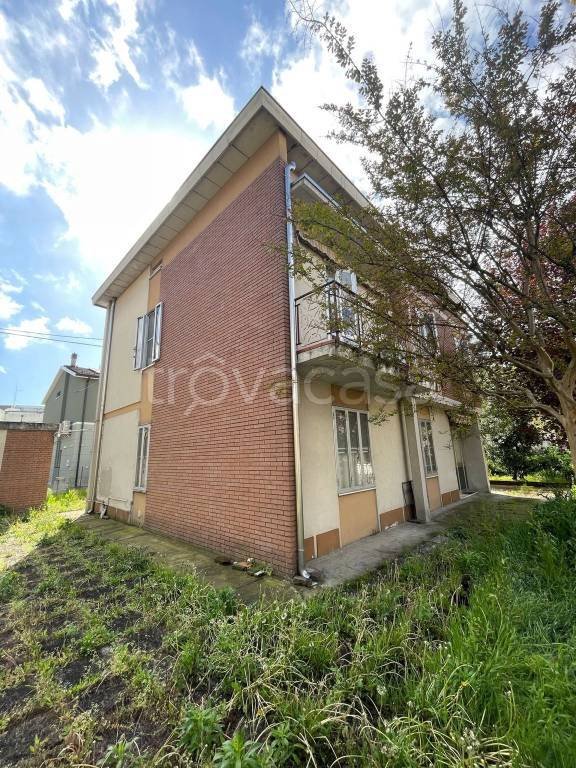 casa indipendente in vendita a Mirandola