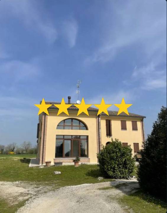 appartamento in vendita a Mirandola in zona Carano