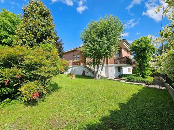 casa indipendente in vendita a Mirandola