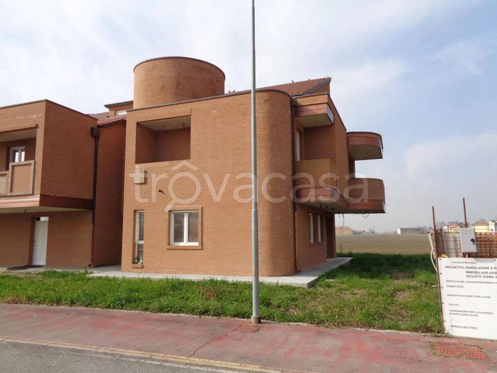 casa indipendente in vendita a Mirandola in zona Gavello