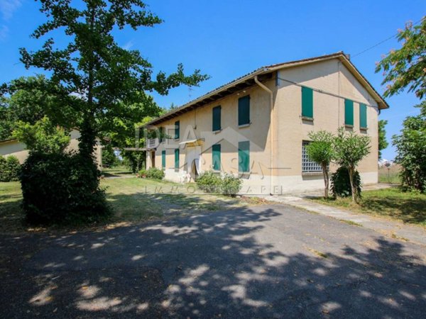 casa indipendente in vendita a Mirandola