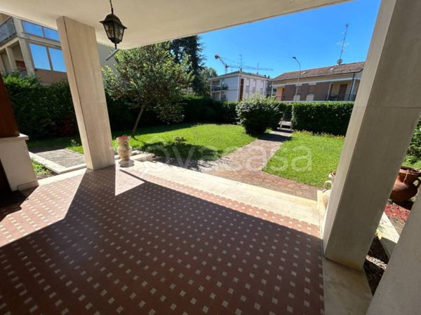 casa indipendente in vendita a Mirandola