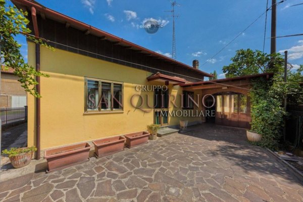 casa indipendente in vendita a Mirandola
