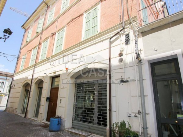 ufficio in vendita a Mirandola