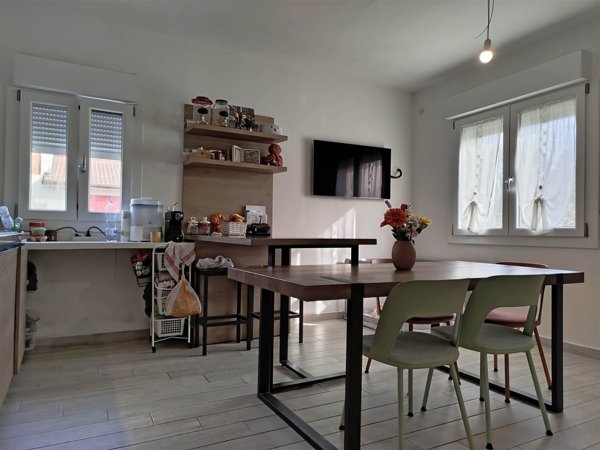 casa indipendente in vendita a Mirandola in zona San Martino Spino