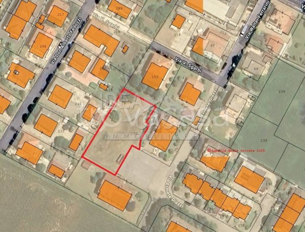 terreno edificabile in vendita a Mirandola in zona Quarantoli