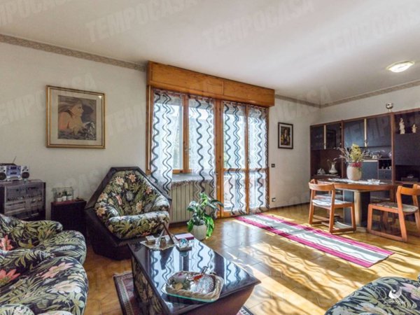 casa indipendente in vendita a Mirandola