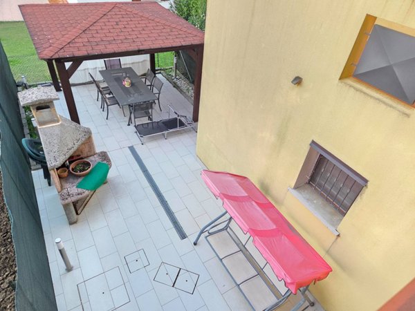 casa indipendente in vendita a Mirandola