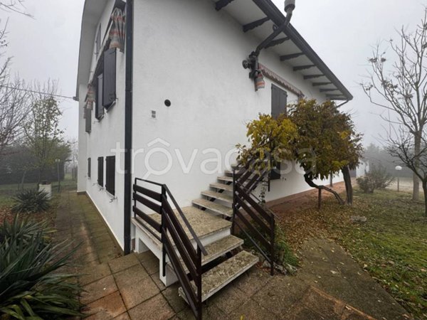 casa indipendente in vendita a Mirandola