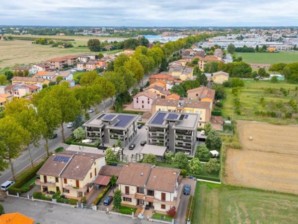 appartamento in vendita a Mirandola in zona Cividale