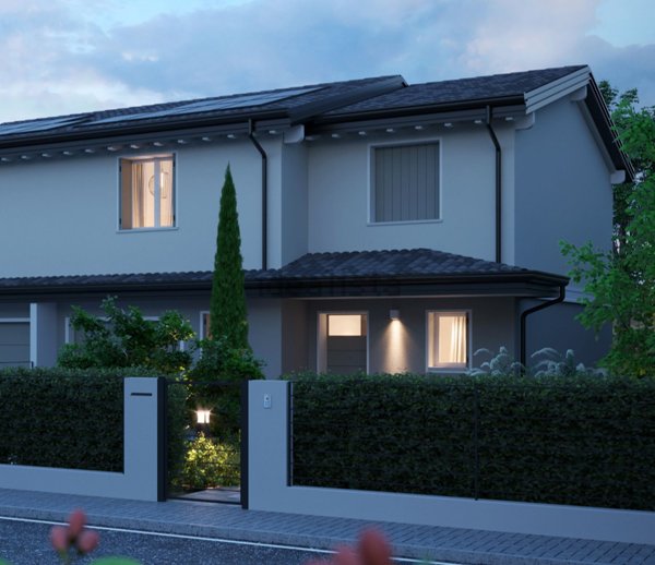 casa indipendente in vendita a Mirandola