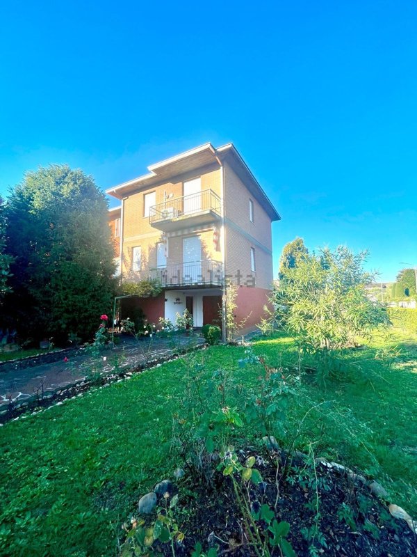 casa indipendente in vendita a Mirandola