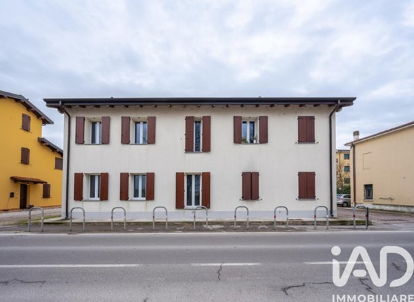 casa indipendente in vendita a Mirandola