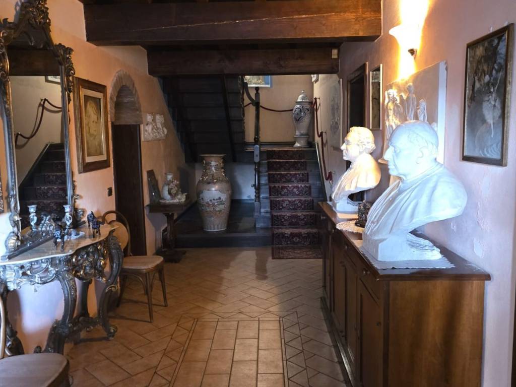 casa indipendente in vendita a Mirandola