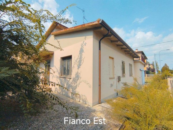 casa indipendente in vendita a Mirandola in zona Quarantoli