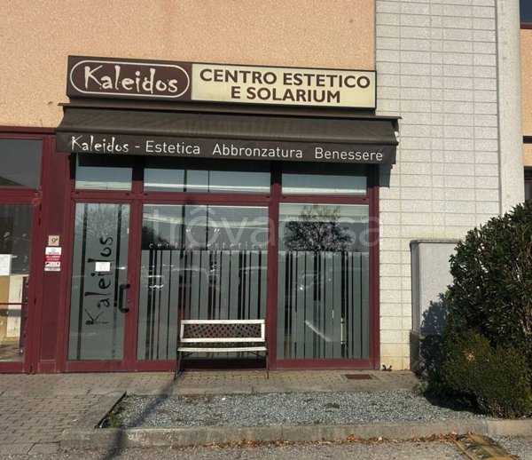 negozio in vendita a Mirandola