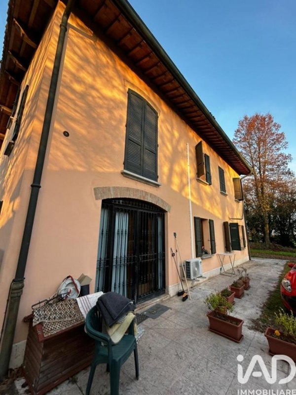 casa indipendente in vendita a Mirandola