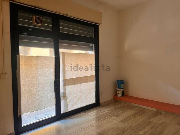 negozio in vendita a Mirandola