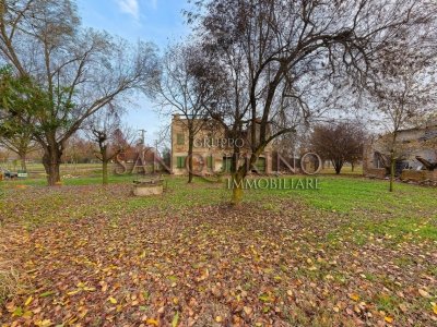 rudere in vendita a Mirandola