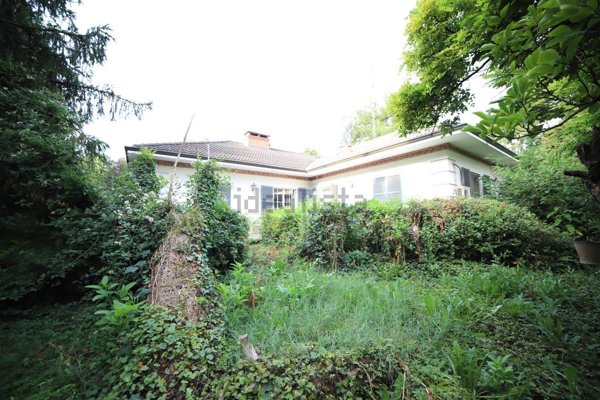 casa indipendente in vendita a Mirandola