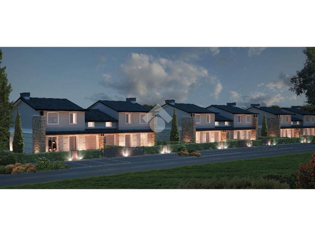 casa indipendente in vendita a Mirandola