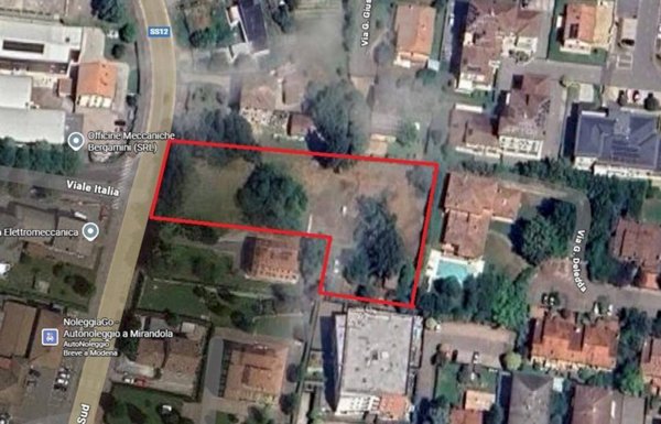 terreno edificabile in vendita a Mirandola