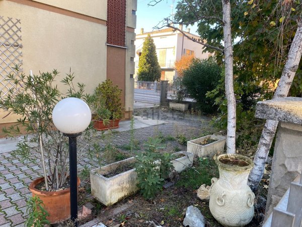 casa indipendente in vendita a Mirandola