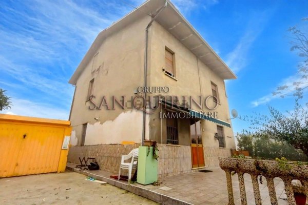 casa indipendente in vendita a Mirandola in zona Quarantoli