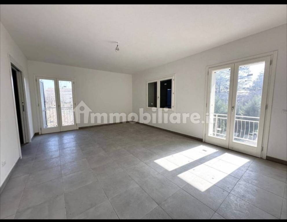 casa indipendente in vendita a Mirandola