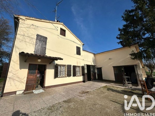 casa indipendente in vendita a Mirandola
