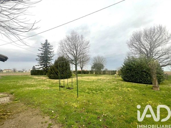 casa indipendente in vendita a Mirandola