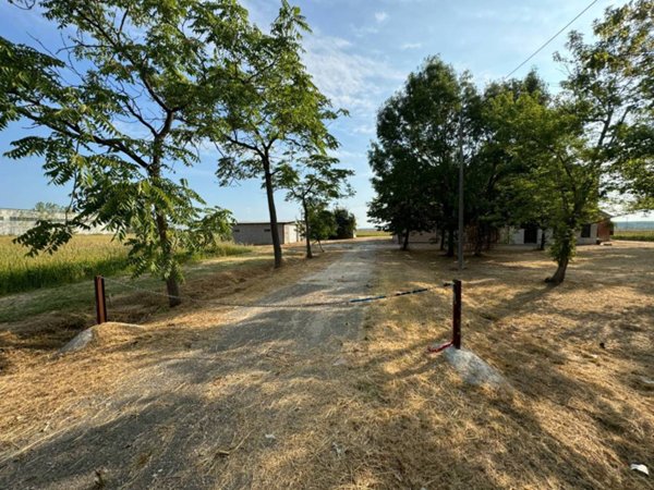 casa indipendente in vendita a Mirandola