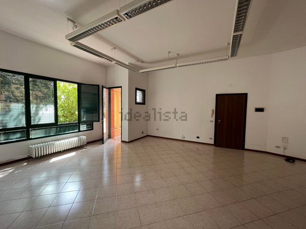 ufficio in vendita a Mirandola