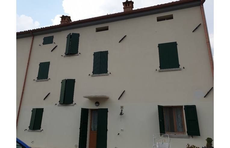 casa indipendente in vendita a Mirandola