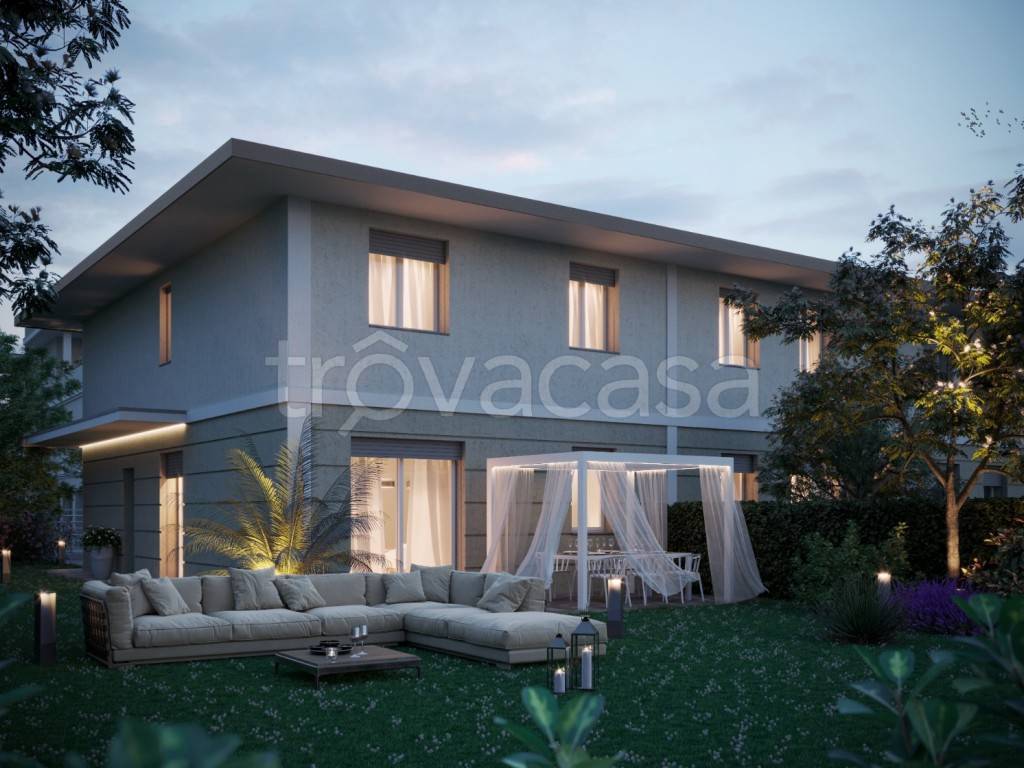 casa indipendente in vendita a Mirandola