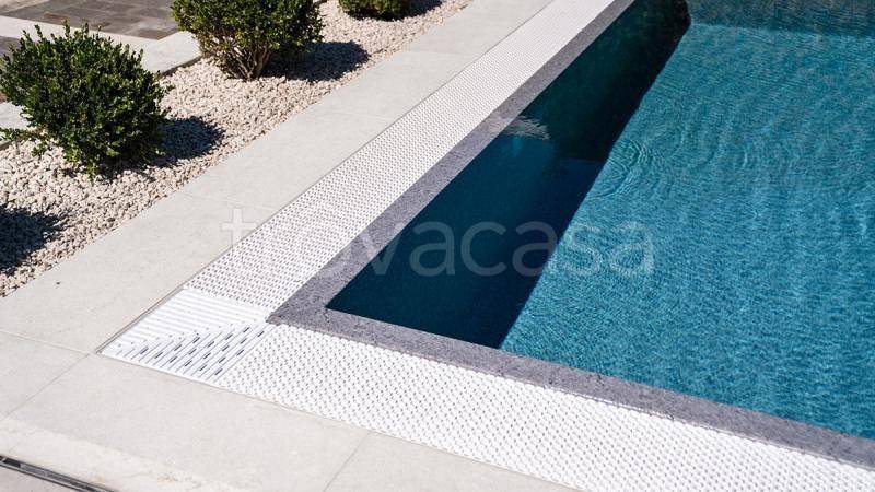 casa indipendente in vendita a Mirandola