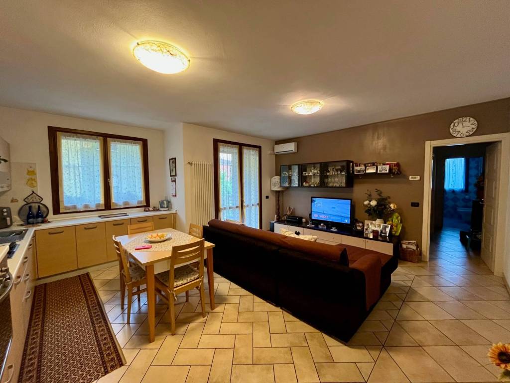 appartamento in vendita a Mirandola