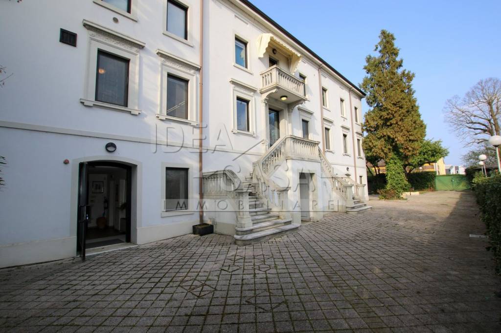 appartamento in vendita a Mirandola