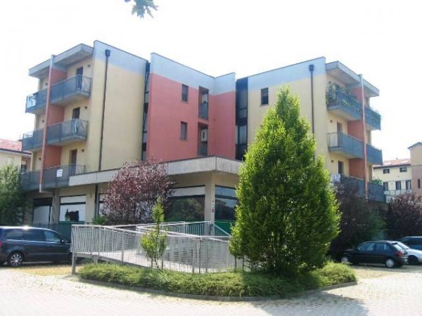negozio in vendita a Mirandola