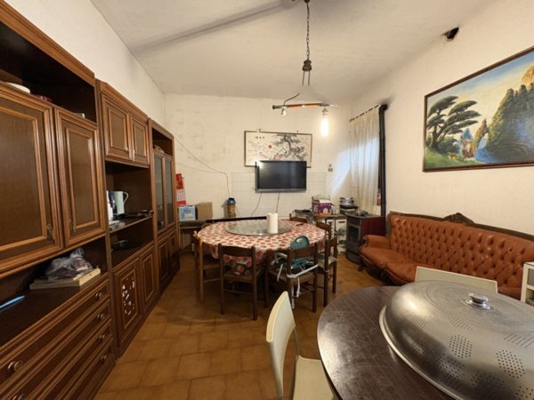 casa indipendente in vendita a Mirandola