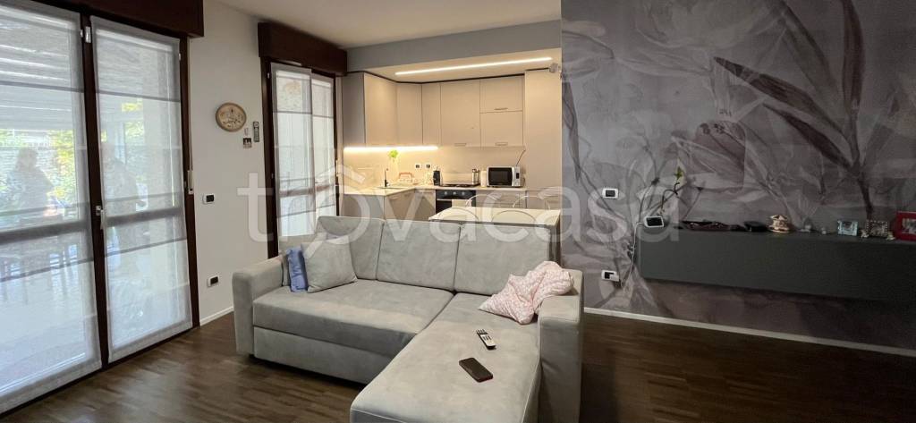appartamento in vendita a Mirandola in zona Cividale