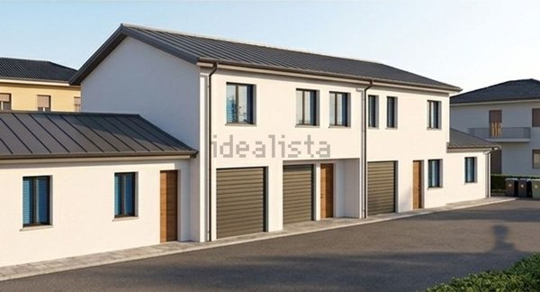 casa indipendente in vendita a Mirandola