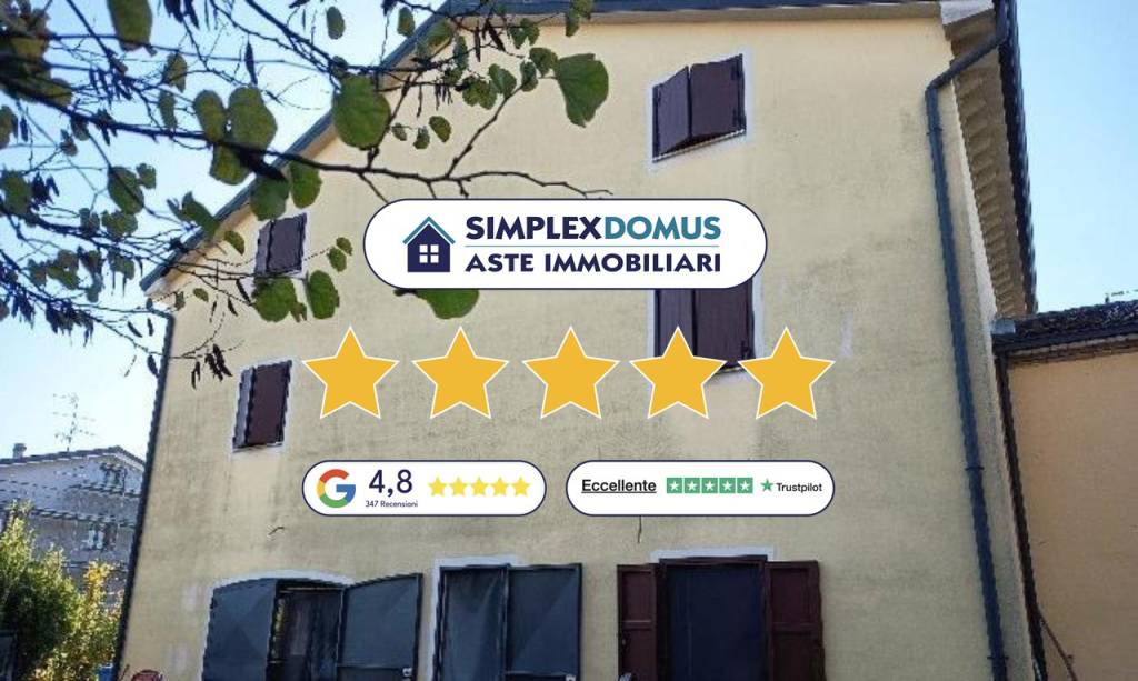casa indipendente in vendita a Mirandola in zona Carano
