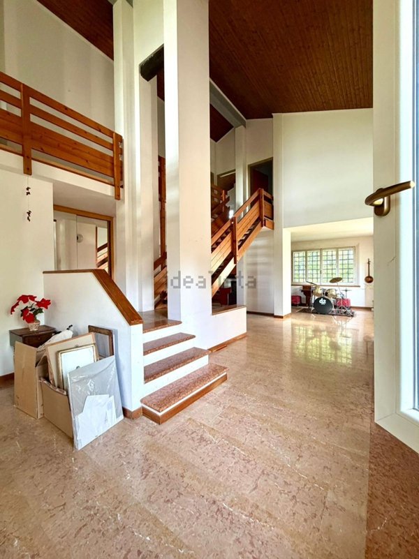 casa indipendente in vendita a Mirandola in zona Cividale
