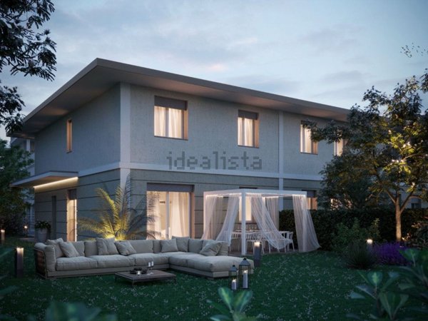 casa indipendente in vendita a Mirandola