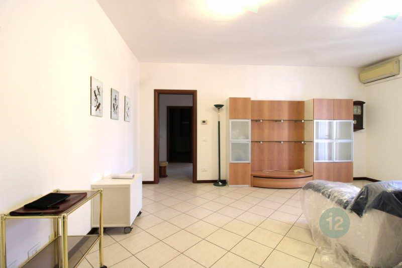 appartamento in vendita a Mirandola in zona San Martino Spino