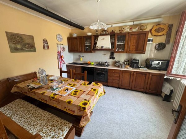 casa indipendente in vendita a Mirandola in zona Gavello